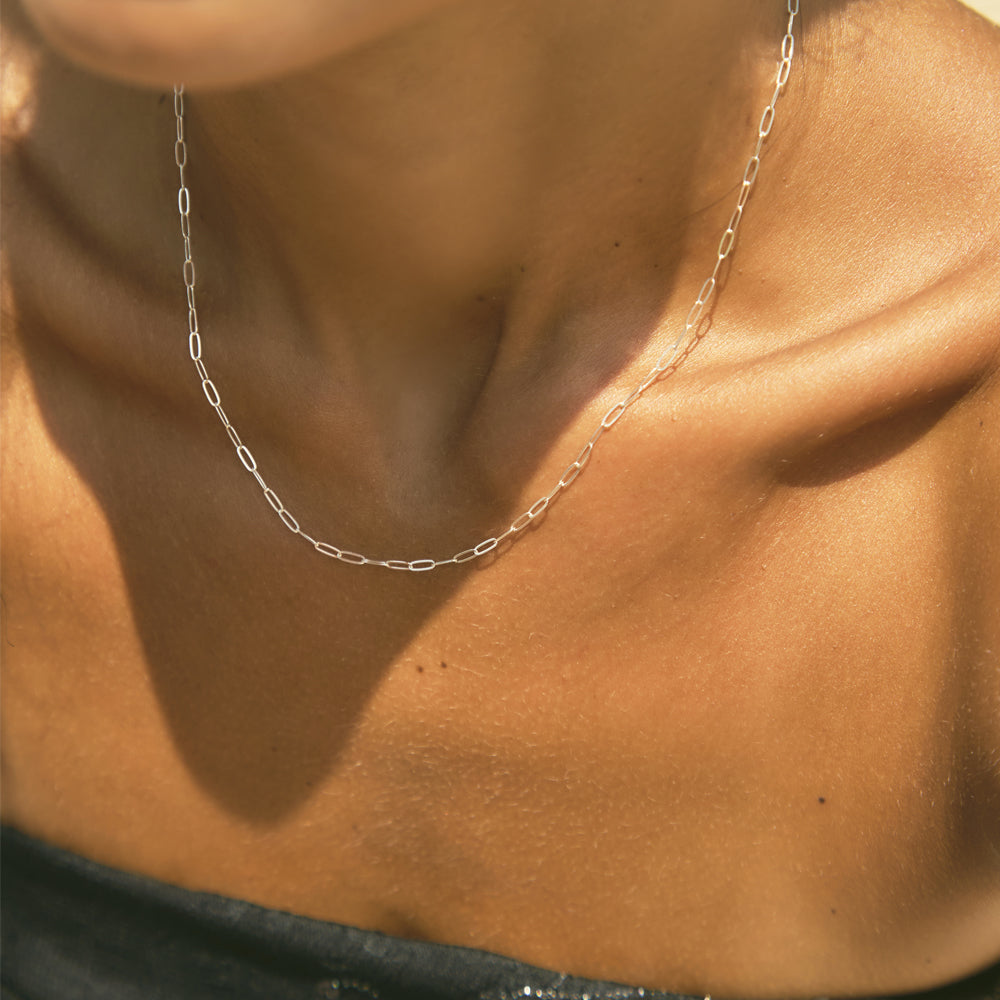 Bon Necklace
