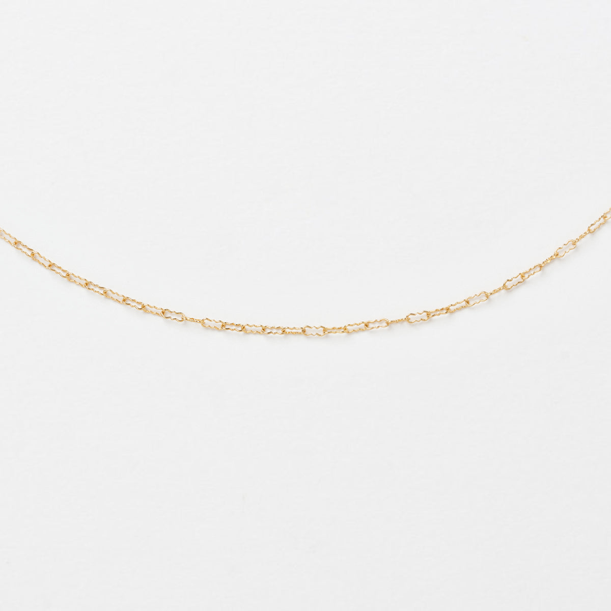 Curve Necklace